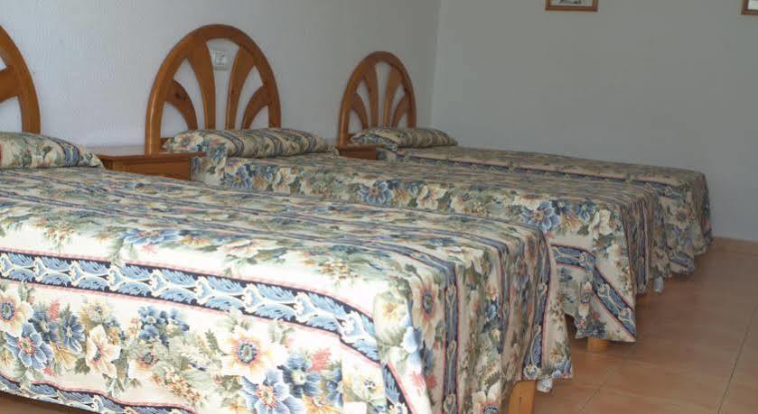 Hostal Anibal - Ab Group San Antonio  Kültér fotó