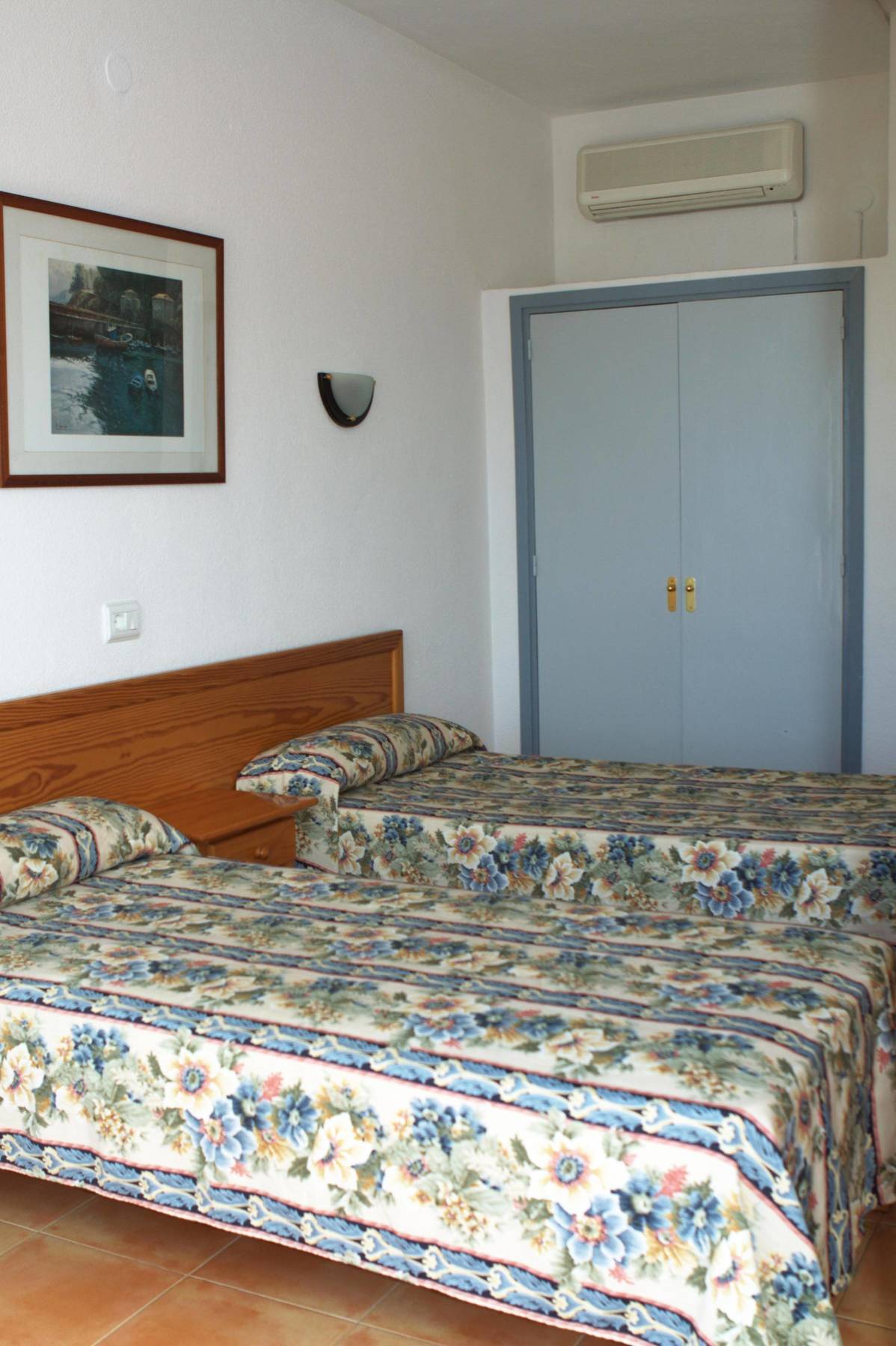 Hostal Anibal - Ab Group San Antonio  Kültér fotó