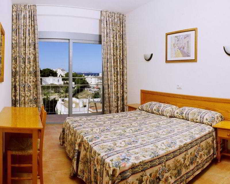 Hostal Anibal - Ab Group San Antonio  Kültér fotó