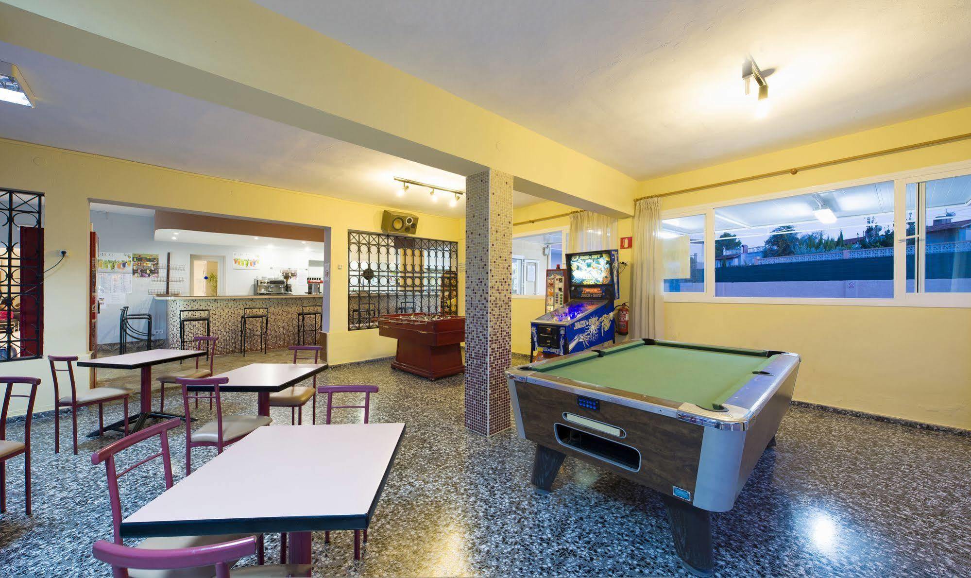 Hostal Anibal - Ab Group San Antonio  Kültér fotó